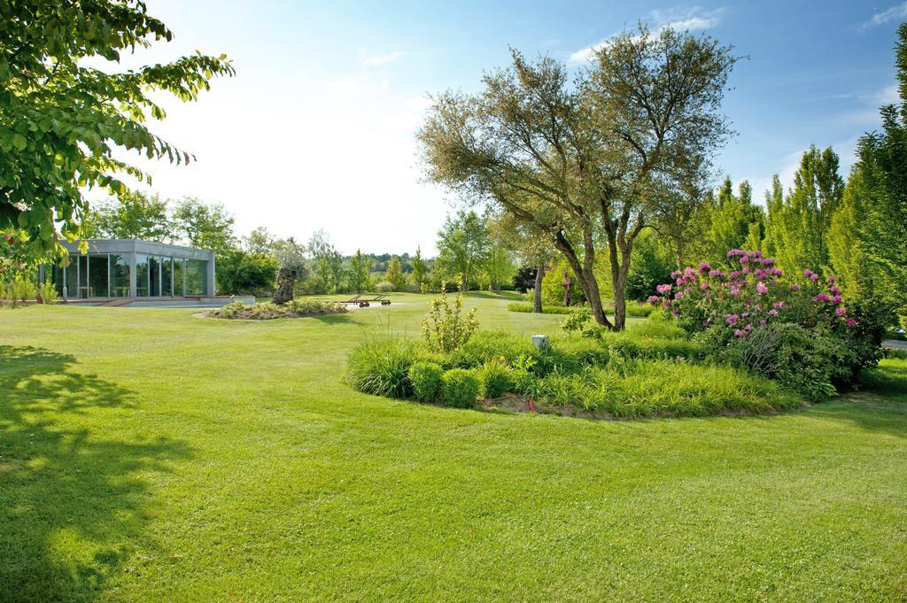 Relais 23 Hotel & Ristorante Castelnuovo Belbo Eksteriør bilde