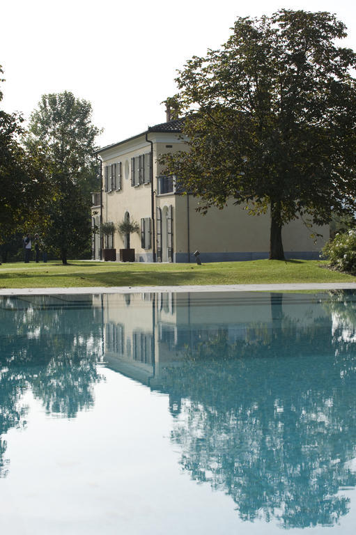 Relais 23 Hotel & Ristorante Castelnuovo Belbo Eksteriør bilde